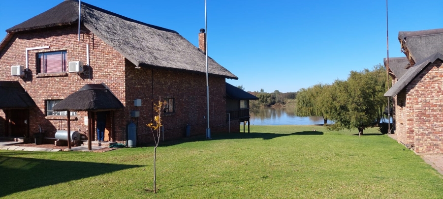 3 Bedroom Property for Sale in Christiana Rural North West